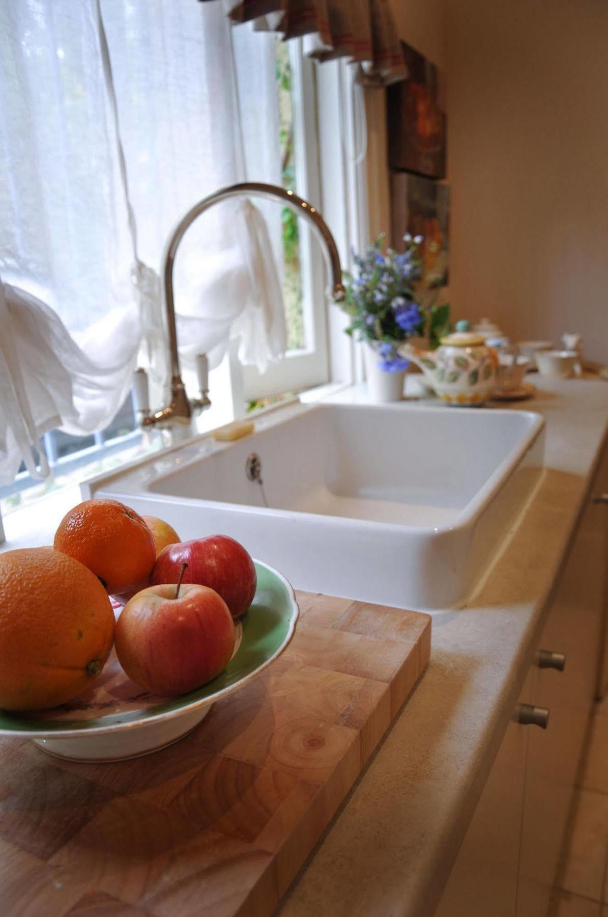 Athelney Cottage Bed And Breakfast Аделейд Екстериор снимка